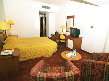 Commodore Hotel Amman Zewnętrze zdjęcie